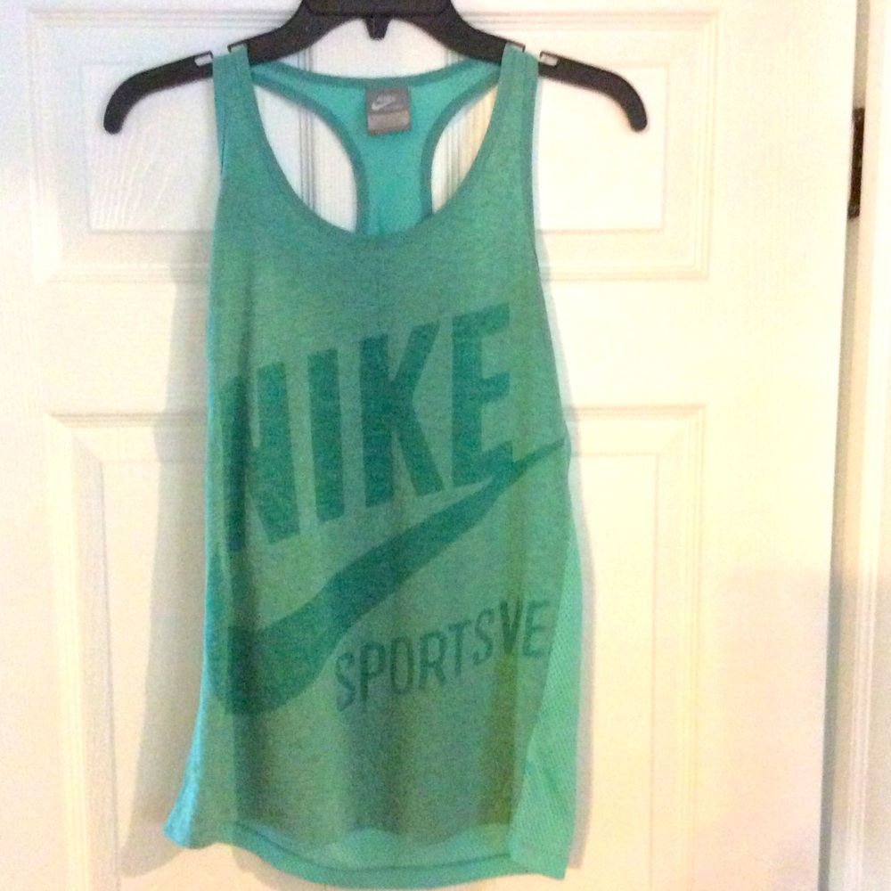 Nike tank